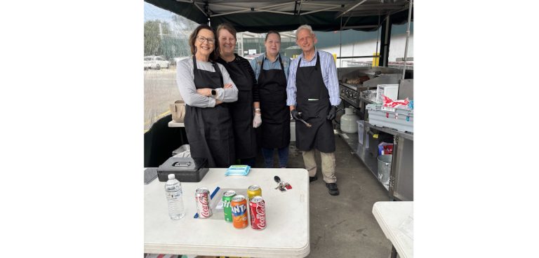Bunnings sausage sizzle fundraiser